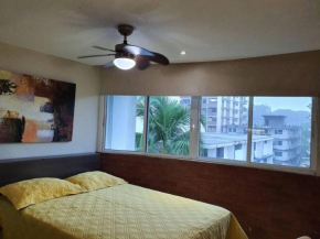 R.1114 Estudio ejecutivo privado, con cocina y baño.